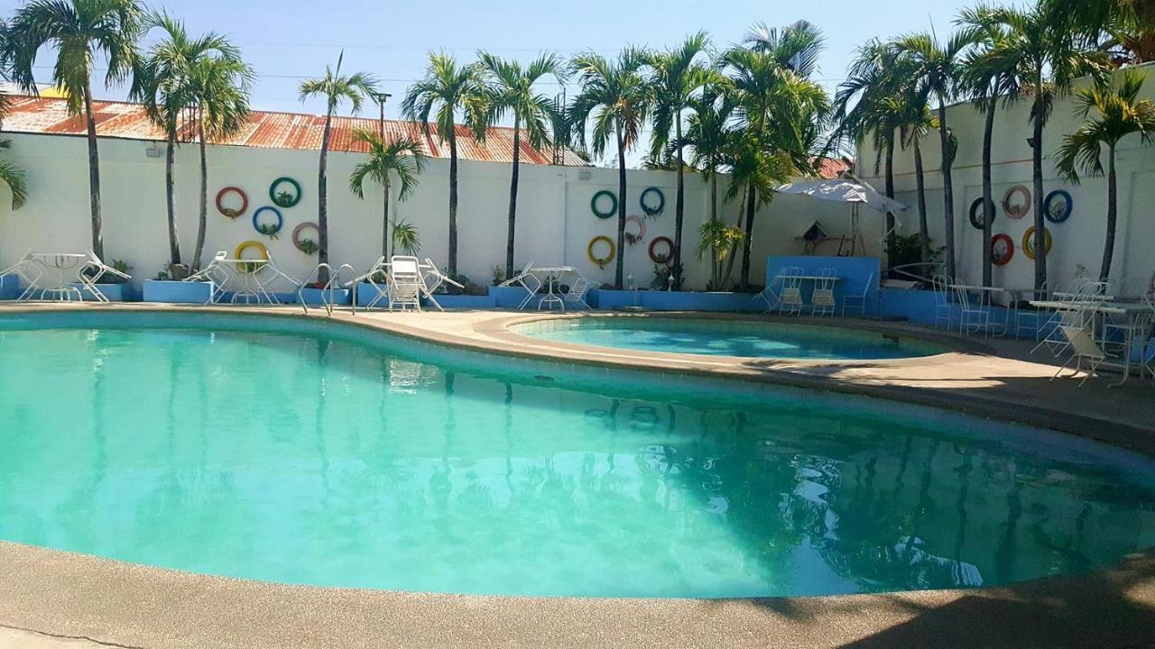 The Palacio De Laoag Buitenkant foto